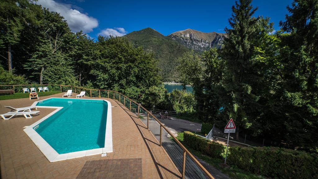 Residence Panorama Molina di Ledro Quarto foto